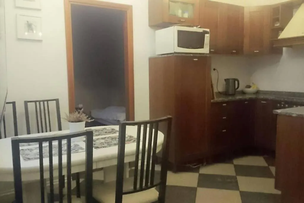 Apartament Z Ogrodkiem Daire Sopot